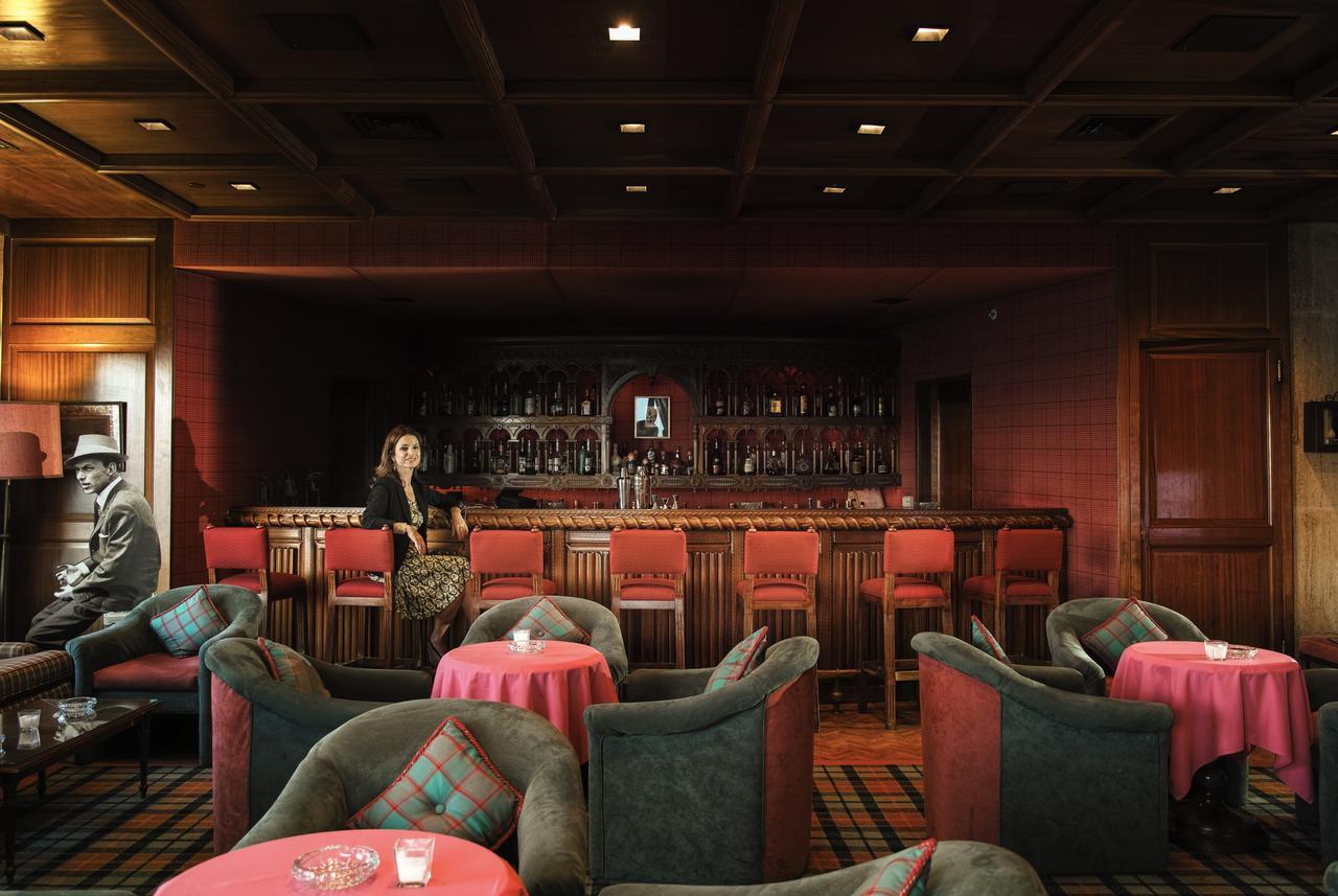 Hotel Al Bustan Beit Mery Екстериор снимка